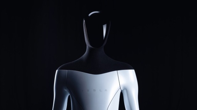 Tesla Bot Raises Serious Questions, But Not the Ones You Think